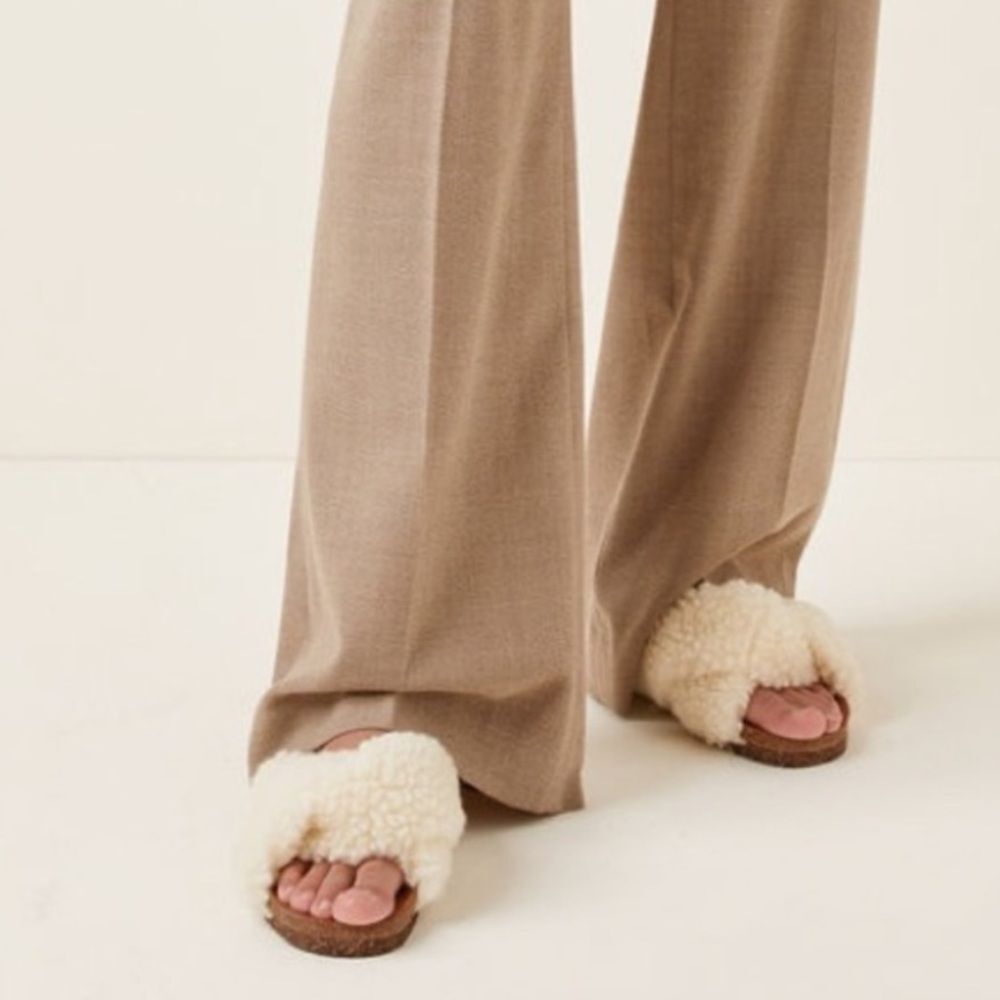 Flattered Knotted Genuine Shearling Sandal 38